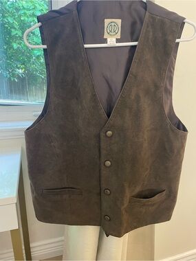 RR Brown Suede Button-Front Vest